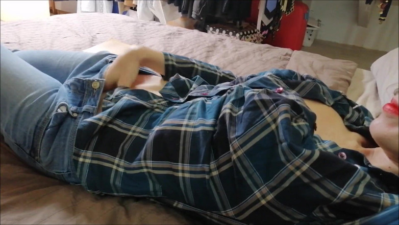 Yvonne: The Christmas'eve: Parte Um se masturbando em casa com meus...