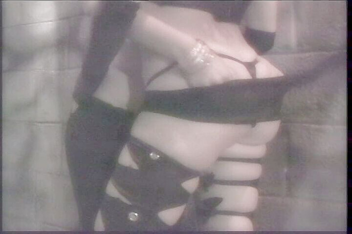 Perv Milfs n Teens: 내 큰 젖탱이를 미녀로 플레이하고 내 젖꼭지를 빨아