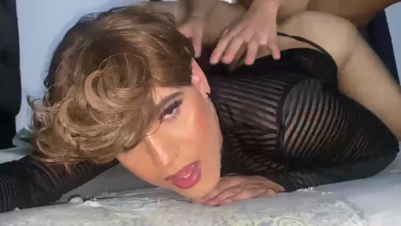 Tomas Styl: Femboy ken prince aus stripchat wartet darauf, dass sein freund...