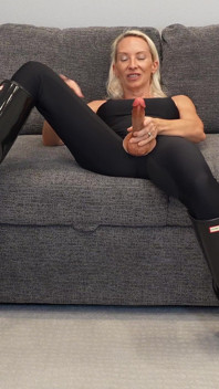 Hunter Boots Bodysuit Gooner JOI - Be My Gooner E02 - MILF Stella