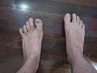 Lk dick: Kuk, fötter och sperma - fötter fetisch