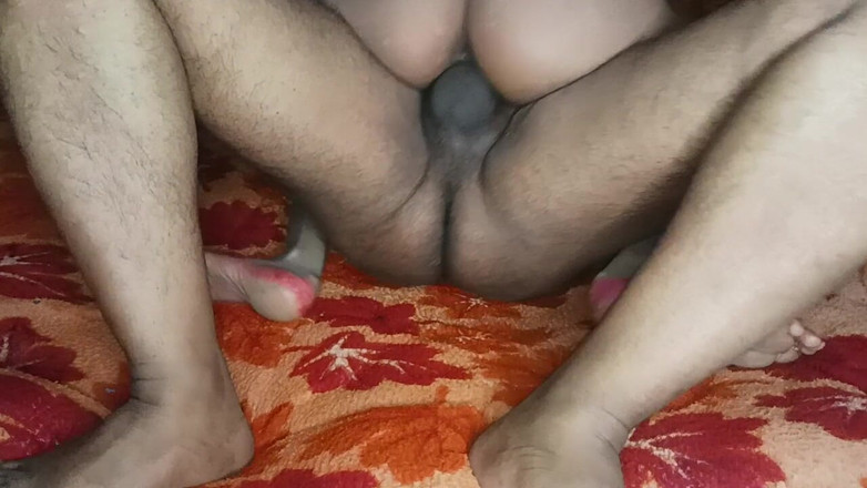 PrincyVicky: सौतेला देवर मुझे मेरे घर में चोदता है