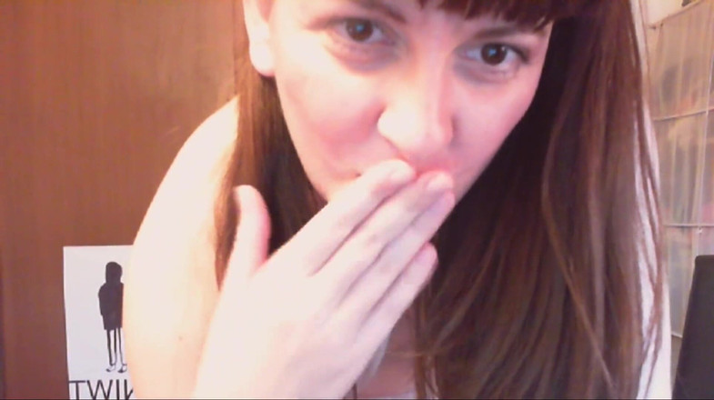 Nicoletta Embassi: Obejrzyj tę piękną Włoszkę spust jak dziwka tylko dla ciebie