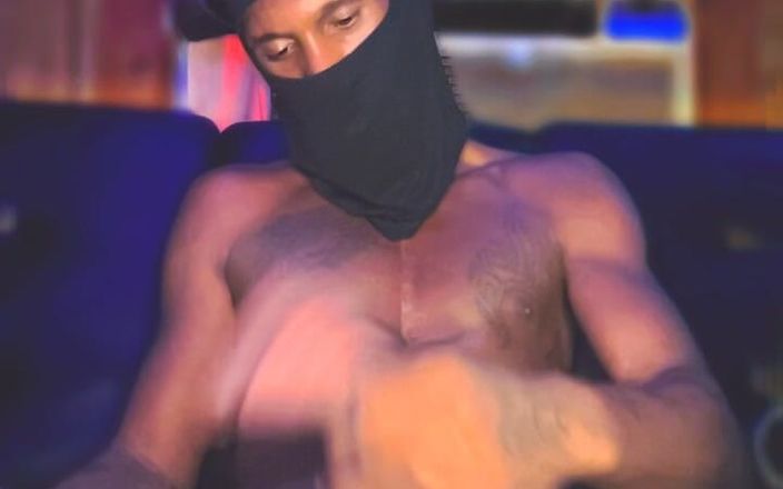 Iamjrboii45: Ayo, dudukin kontolmu