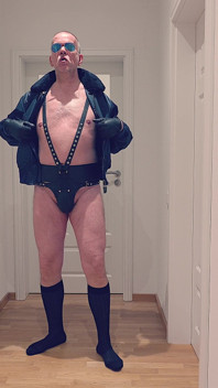 Lederfetisch Hunk Xl 7