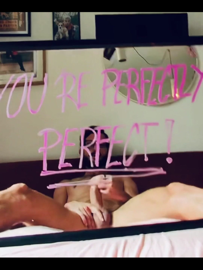 BohemianBoy: Przerwa w pracy ... ale wciąż idealnie