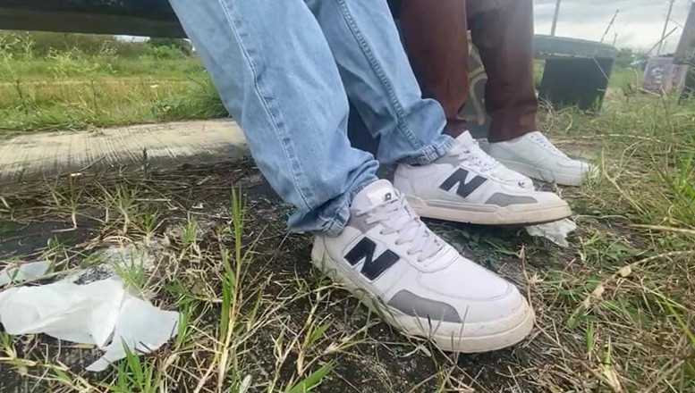 Mr Feet Colombia: Jag vill känna ditt ansikte krossat under mina fötter när...