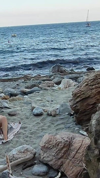 #2 Flashing My Pussy in Front of a Guy in Beach and He Helps Me Squirt - It's Very Risky - Misscreamy