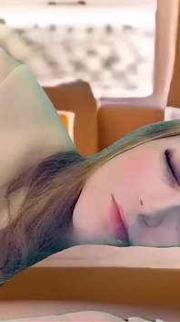 Sống sót sau 24 giờ ở bãi biển như một nô lệ tình dục