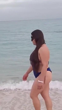 Caminando Por La Playa Conoci a Safado Tengo Sexo Con El 2