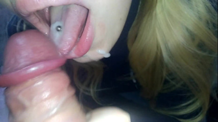 Sweet Hot mouth: Sucking sweetly on his big cock my throat is flowing