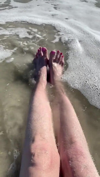 Waves havarování na velikost 16 nohy a nohy