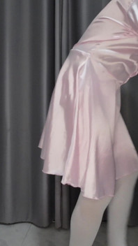Sissy Kanisa travestito cameriera servizio parte 2 vestirsi