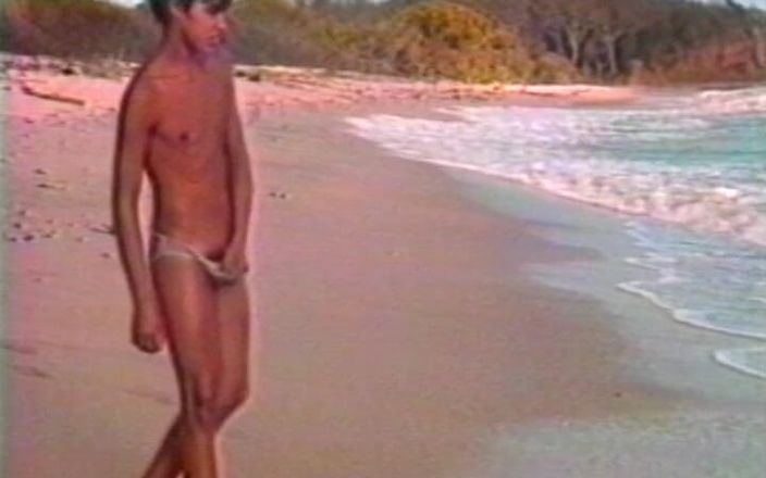 Gay vintage vibes: Trận đấu năng lượng nam ham muốn # 2