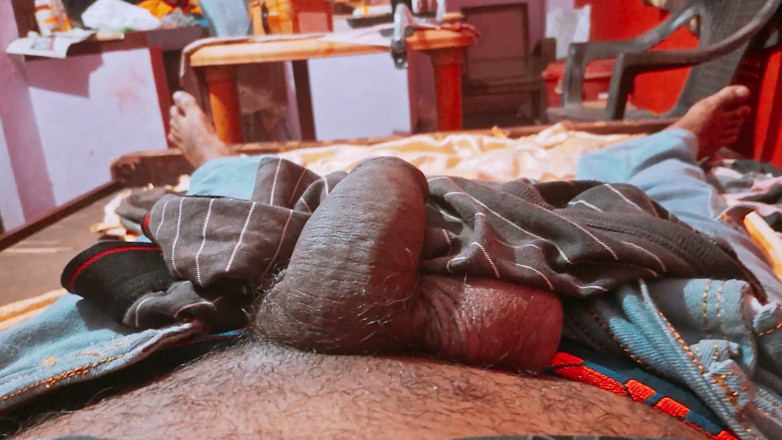 darksiders_eyes_love: Stepdaddy Dick Amateur Masturbation Hand Job Big
