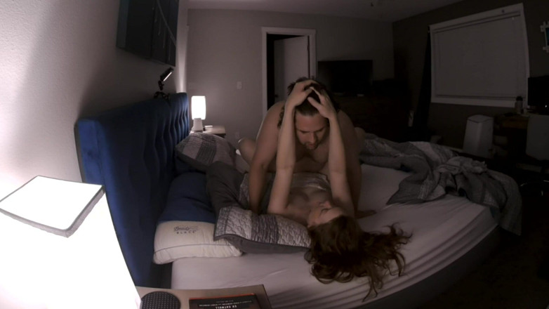 Jess and James TOYST: น้องสาวไม่แท้บอกว่าเตียงรับแขกแข็งเกินไป
