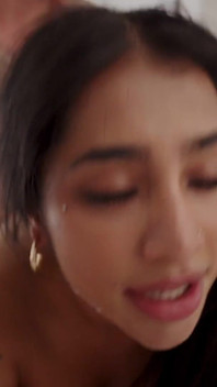 Ich Teile Meine Asiatische, Grosse Frau Mit Meinen Freunden Und Wir Haben Mit Ihr - Yasmina Khan - Ein Gangbang