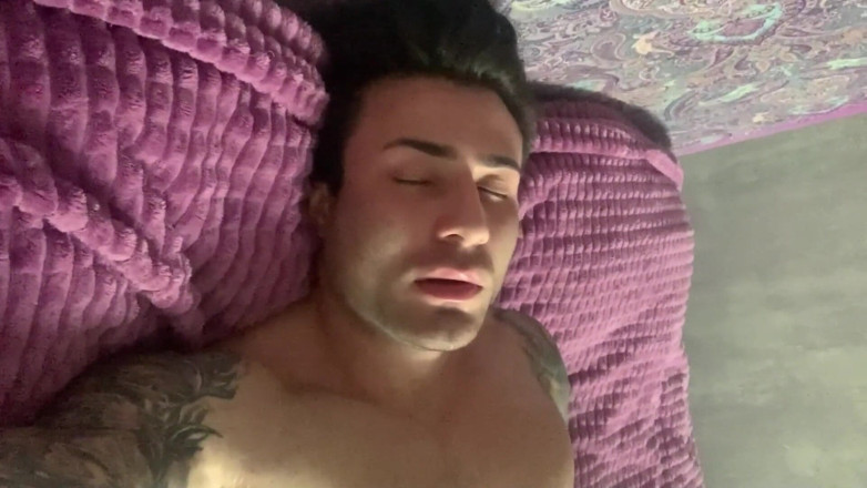 Maximus Barmin: Horny after gym session, make a mess! (pt.2)