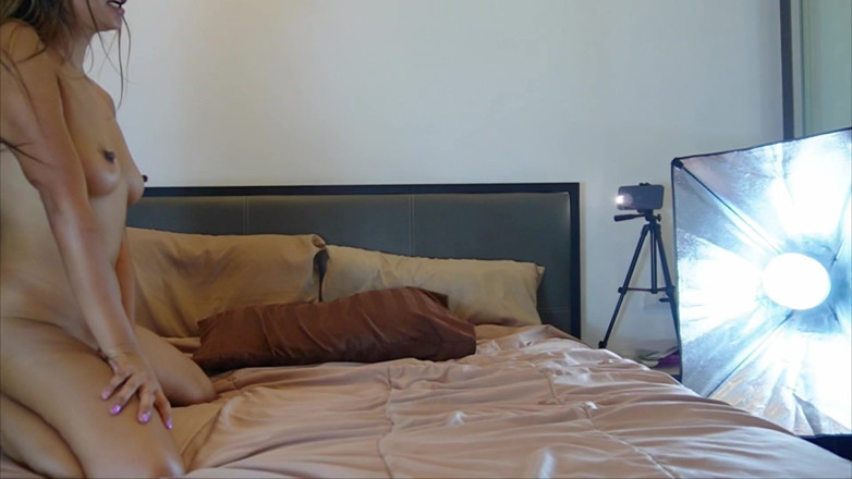 Blond_withasian: MILF Asian Mix Give an Amazing Sex and Ask to...