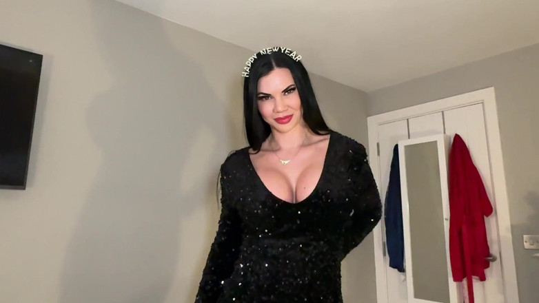 Jasmine Jae: 淫らなおばさん ナイ ファック