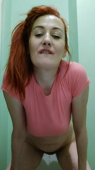 Thumbnail of Hot Housewife Pissing for You