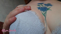 Alison Sparks: Giantess sorority vlastní pro Doug