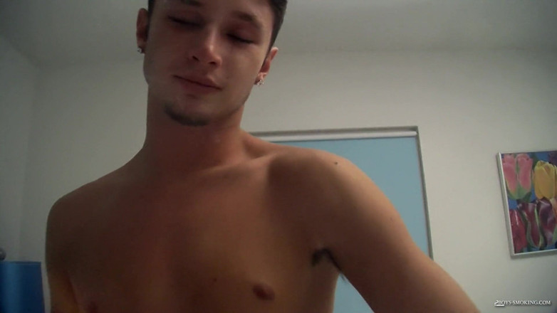 Boys Smoking: デイモン・アーチャー スモーク&amp;ストローク