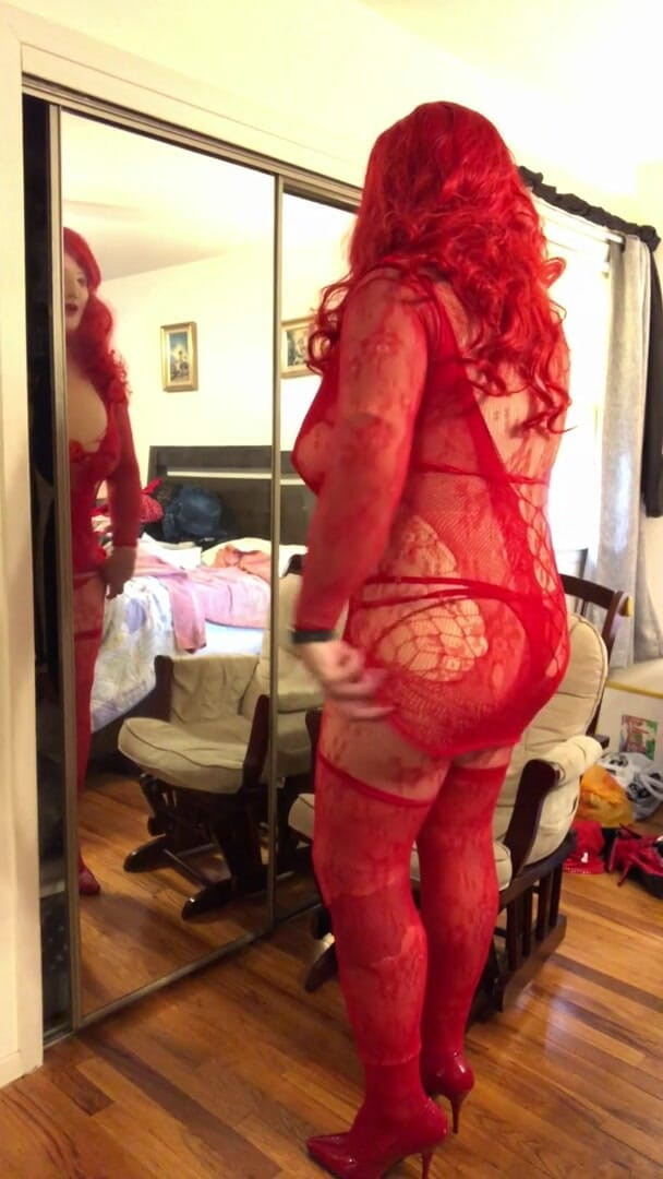 Deanna Doll: 다시 스트립하는 Deanna CD 인형 - 2부