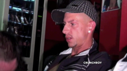 STRAIGHT BOY CURIOUS: Francuski chłopak zerżnięty przez 2 straigths Arabów z dużymi kutasami