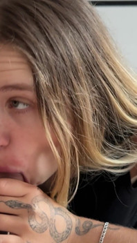 Waarheid spelen of durven met de kleine stiefzus van mijn vriendin
