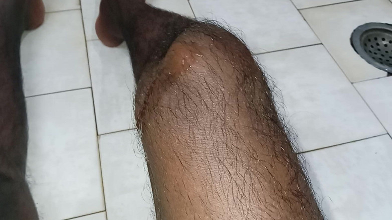 Lovely rose adit: 非常快乐的淋浴在B