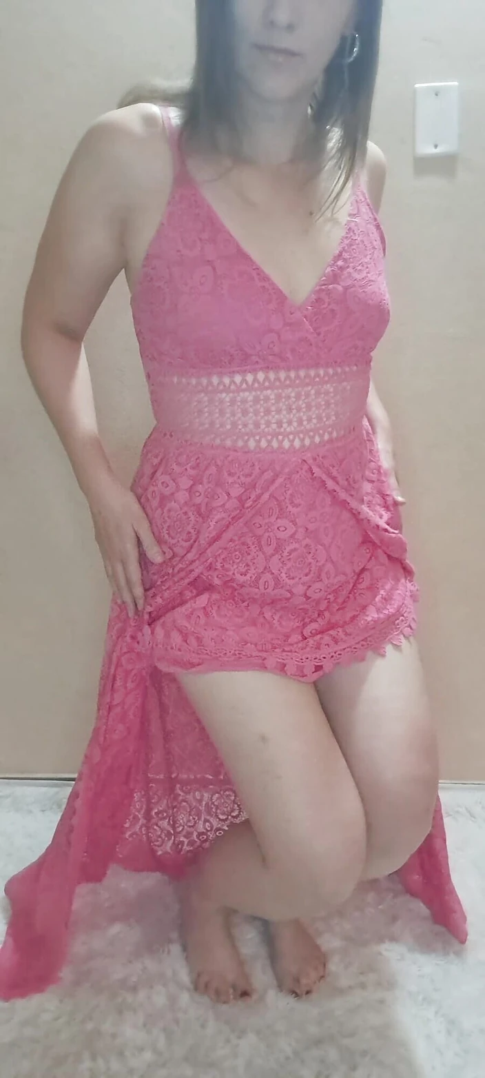 Flor_latina: Mager blond 18 -årig onanerar sin tighta krämiga fitta för hårt knull