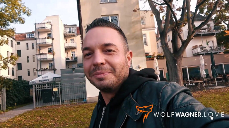 Wolf Wagner.love: ดูดควยที่ริมแม่น้ำ แล้วเย็ดในโรงแรมของสาวเยอรมัน Lena Nitro