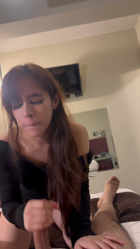 Cuckold Chat: Creampied by Another Man