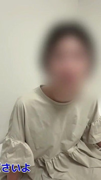[секс з моєю сусідкою] Голос мастурбації гучний, тому, якщо ти підеш мені розповісти, розвиток сексу розвинеться.