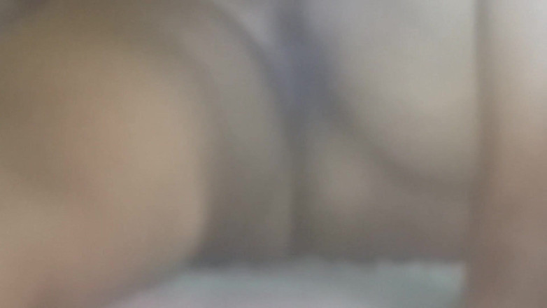 Sex and cum inside: Video creampie buatan sendiri