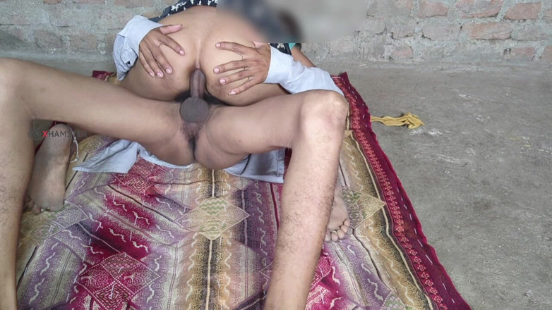 Soniya-bhabhi3: Desi Bhabhi's Ass Fucked. Big Ass Desi Bhabhi