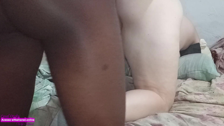 Cuckold Couple Swing: Wife loving to do a hot interracial
