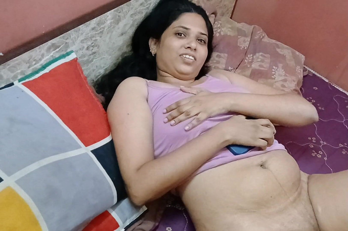 Apple Porn: Gadis remaja india pertama kali selingkuh dari pacarnya