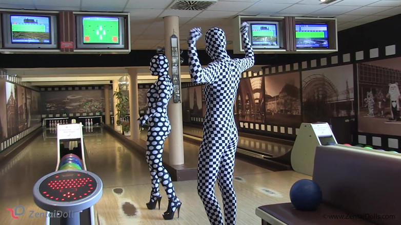 ZentaiDolls: Zentaidolls navštivte bowlingovou dráhu