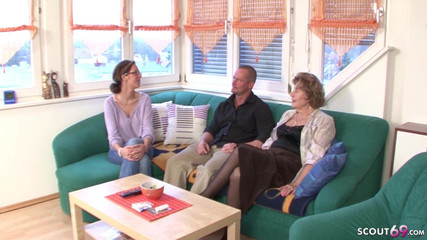 Full porn collection: Alman nine büyük üvey oğlu ve üvey annesi tarafından sikiliyor