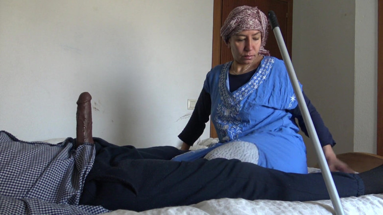 Souzan Halabi: Questa donna musulmana è scioccata!! Lastrai il mio grosso cazzo nero...