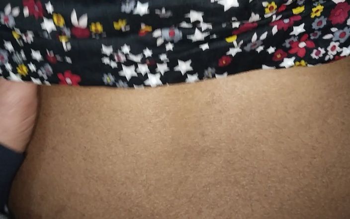 Sairaxsaim: Mi sono fatta pulire la figa dal fratello nel law_Horny...