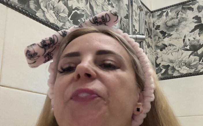 LarisaCum: Have You Tried Shower Sex? I Liked XXX