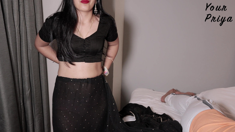 Your Priya: Caliente india follada duro anal después de cambiarse de ropa...