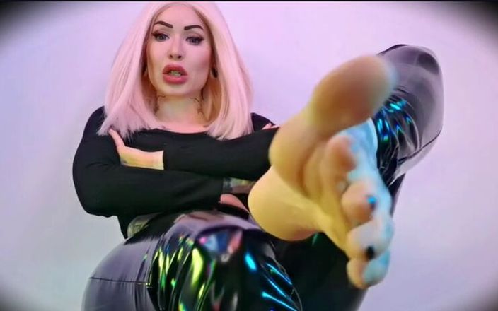 Baal Eldritch: Bitte meine füße! - Findom