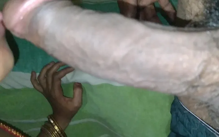 Shahilsingh119: Kakak ipar india yang super sange ini lagi memeknya habis-habisan...