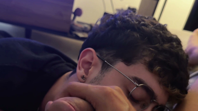 Andcristiann: Suck My Balls While I Masturbate and Play Video Games