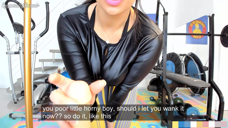 Emanuelly Raquel: 角色扮演 学院的辣妹指挥她的引导打手枪 JOI 坐在假阳具上
