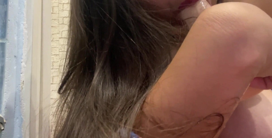 Lux Eva: Tôi bú con cu ngon ngọt của bạn